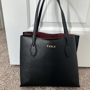 FURLA Era M Tote - Black